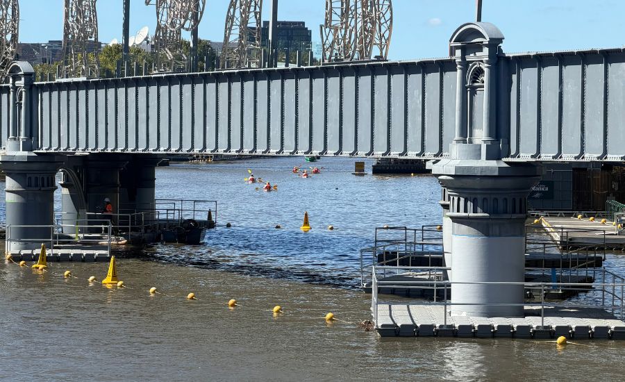 Water based safe access with floating pontoons for bridge painting works